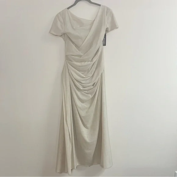 Talbot Runhof Cream draped wool-blend voile midi Dress Size 10 US / 40 D - Picture 2 of 11